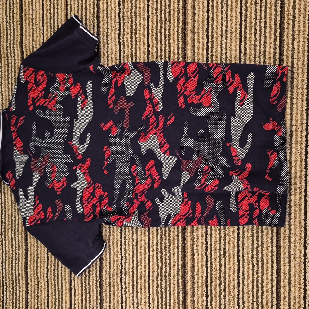 CAROLINA HERRERA Black Red Grey Abstract Camo Small Mens Designer Polo Shirt - Picture 8 of 8